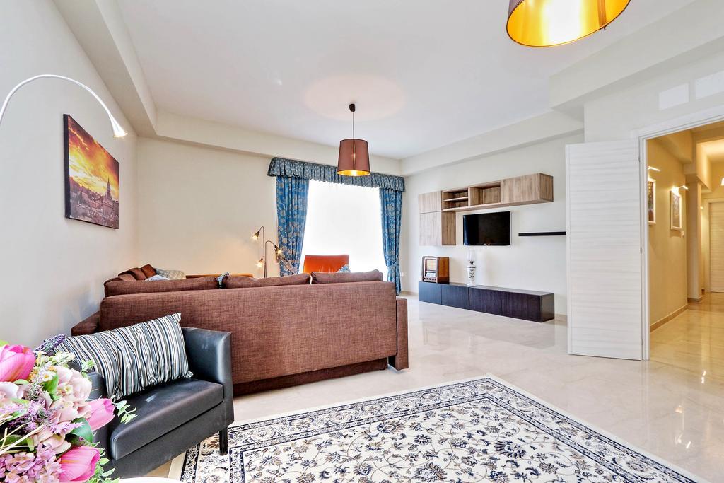 Appartamento di 130 m² con 3 camera Roma Esterno foto