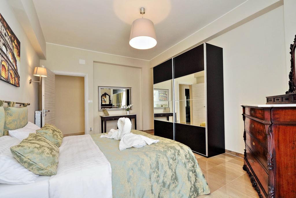 Appartamento di 130 m² con 3 camera Roma Esterno foto