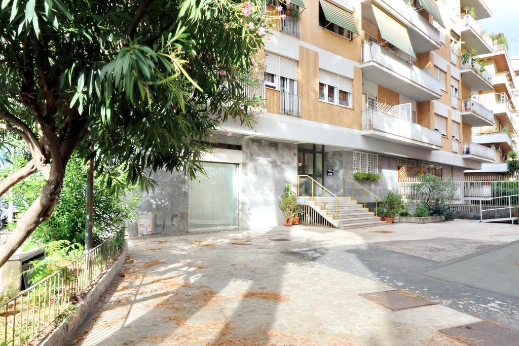 Appartamento di 130 m² con 3 camera Roma Esterno foto